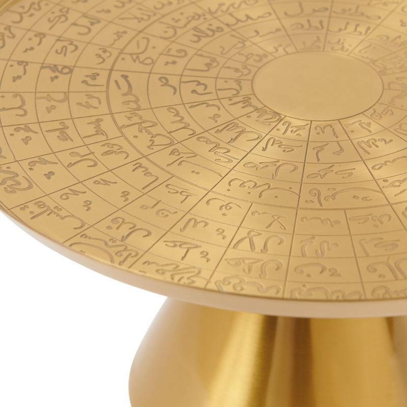 Yasmin-Sundial-Cake-Stand