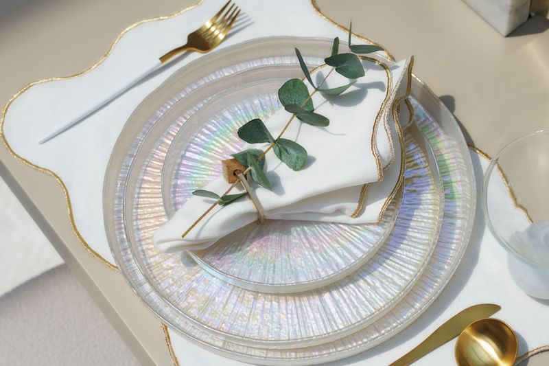 Amber-Embroidered-Napkin