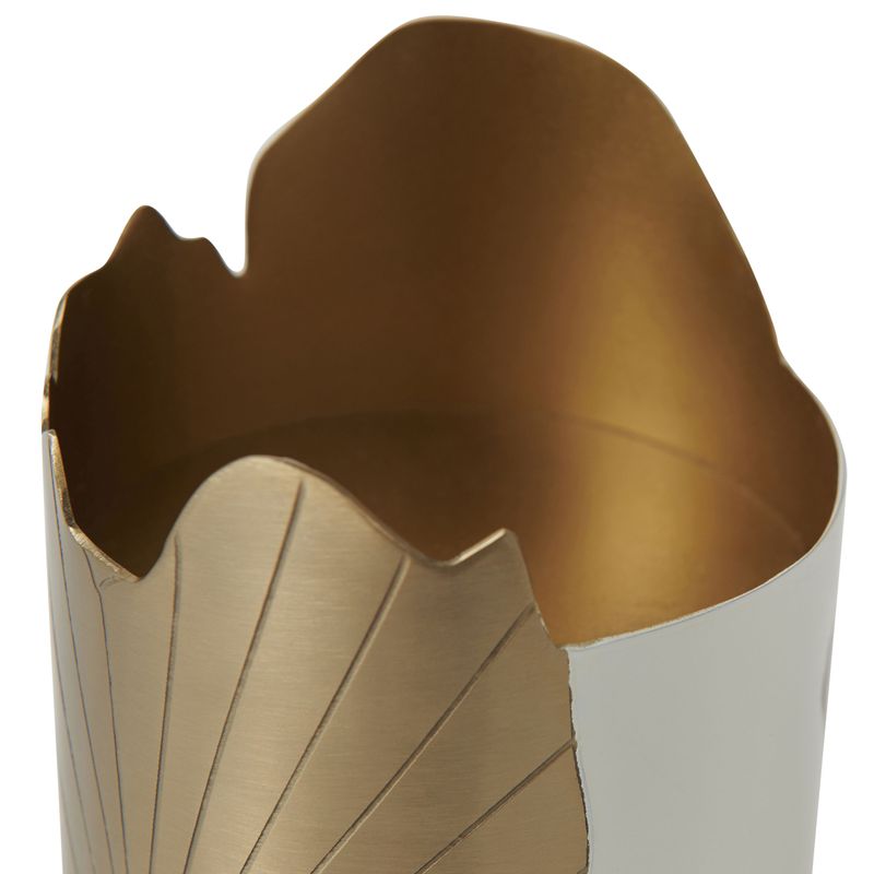 Floris-Small-Pillar-Candle-Holder